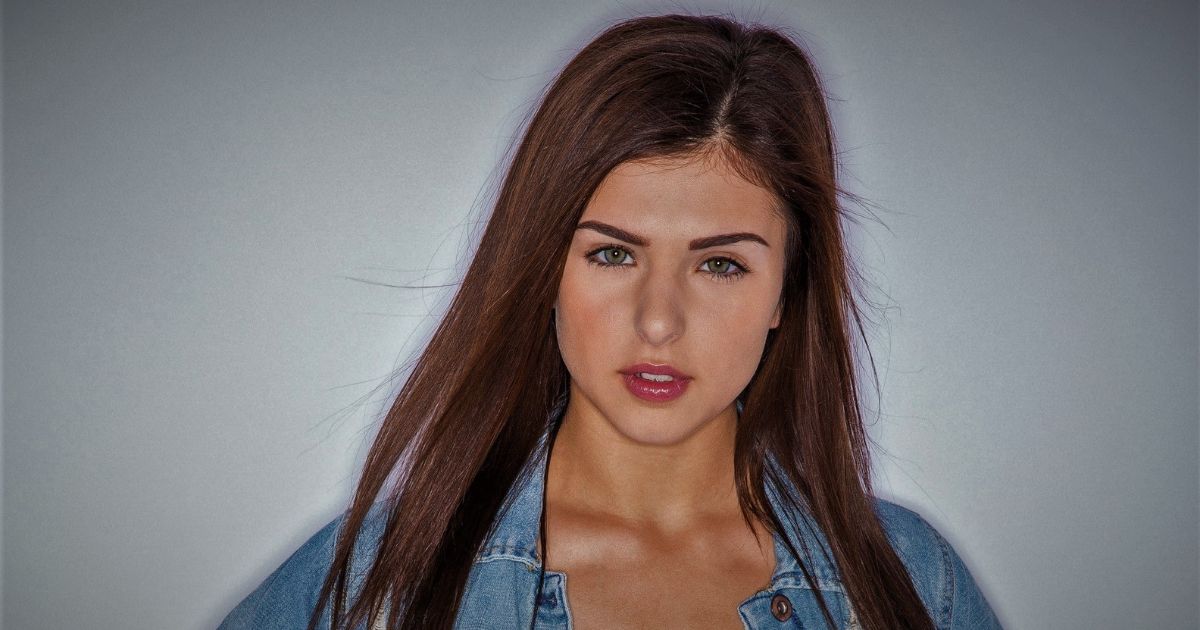 Leah Gotti Age, Height, Career, Net Worth, BioWiki 2024 (3)